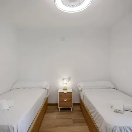 Apartmán Golden Glow With Ac And Pool Caserío Cañada