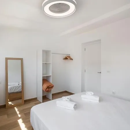 Golden Glow With Ac And Pool Caserío Cañada